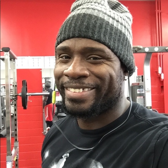 Meet your Posher, Dan - Picture 2 of 4